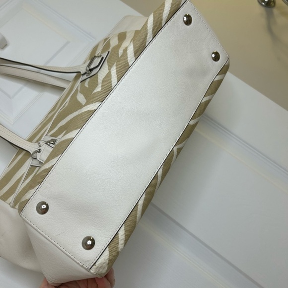 Coach Taylor Carryall Zebra Stripe Leather Canvas LG Satchel Tote F27009 summer - Picture 6 of 16